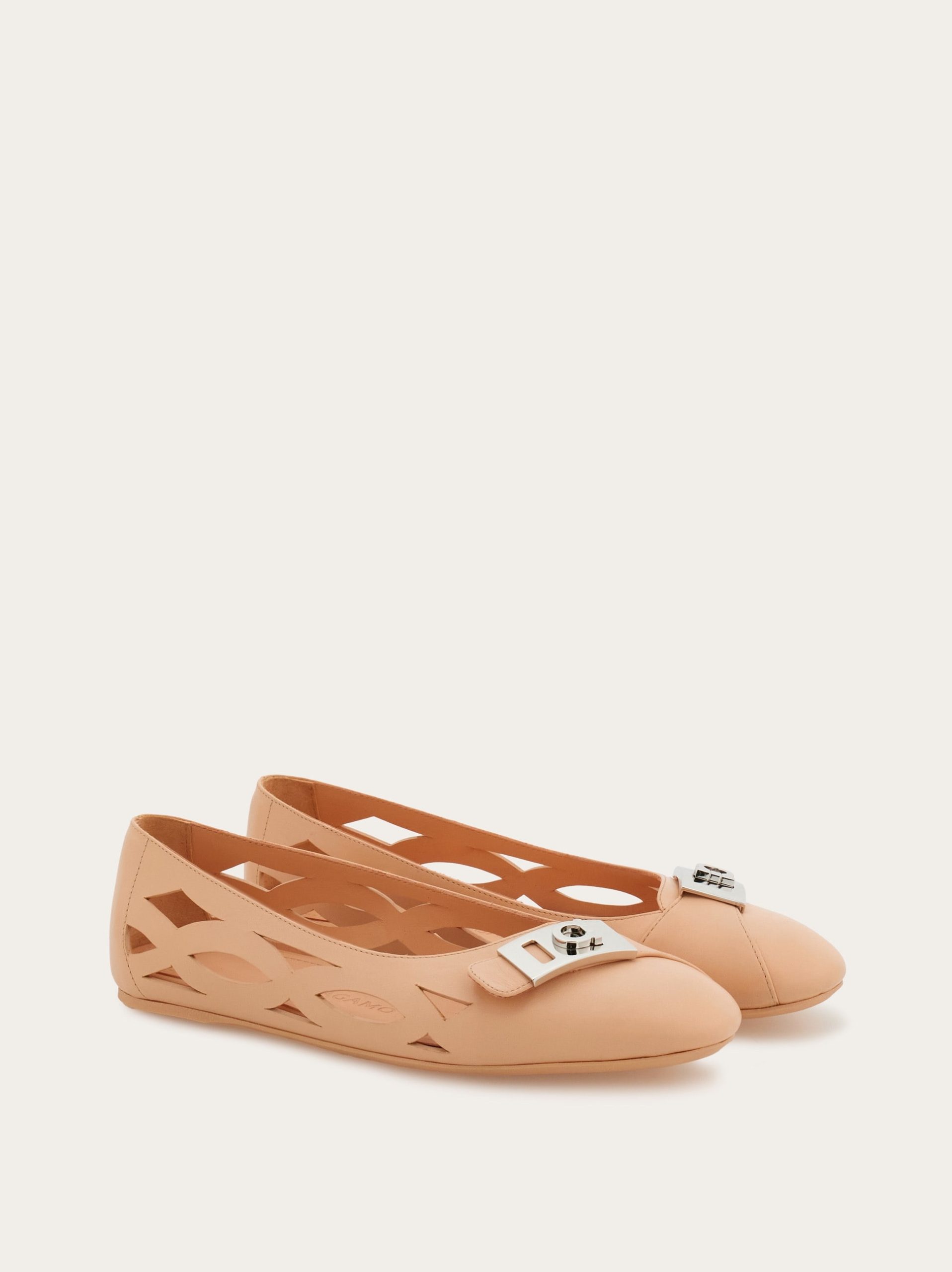 Ferragamo Hug buckle ballet flat - Image 4